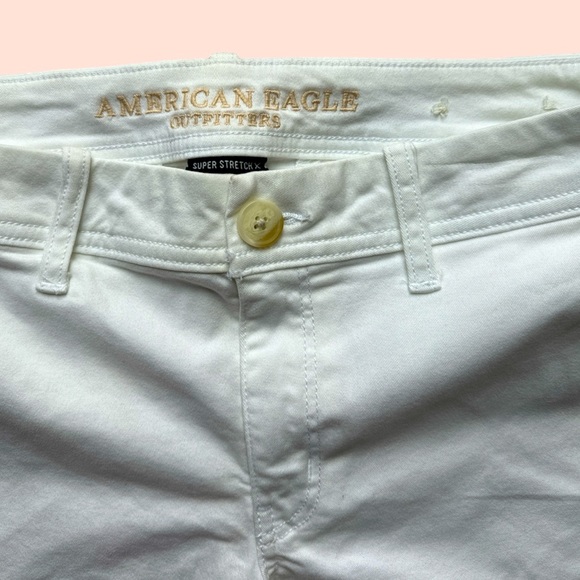 Americal Eagle Outfitters White Shorts | Super Stretch| Midi Size 8. - Picture 4 of 7